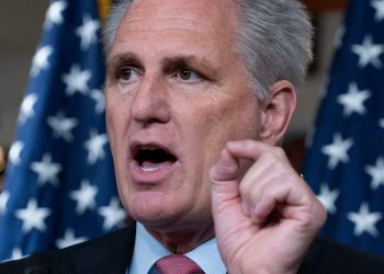 Former staffer says Kevin McCarthy’s strategy is dictated by ‘extreme’ wings of the GOP like Reps. Marjorie Taylor Greene and Matt Gaetz