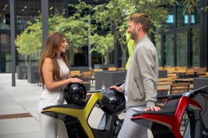 NOVUS Launches First Customer Deliveries of Its Electric Lightbike, Defining a New Urban Mobility Category