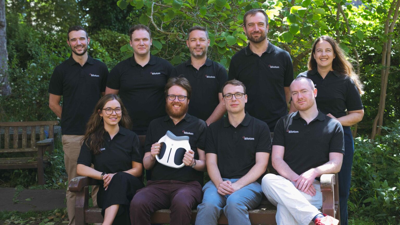 HealthTech Funding: Bristol's Siloton Wins €9.98M Innovate UK Contract to Develop Its Handheld Eye Imaging System