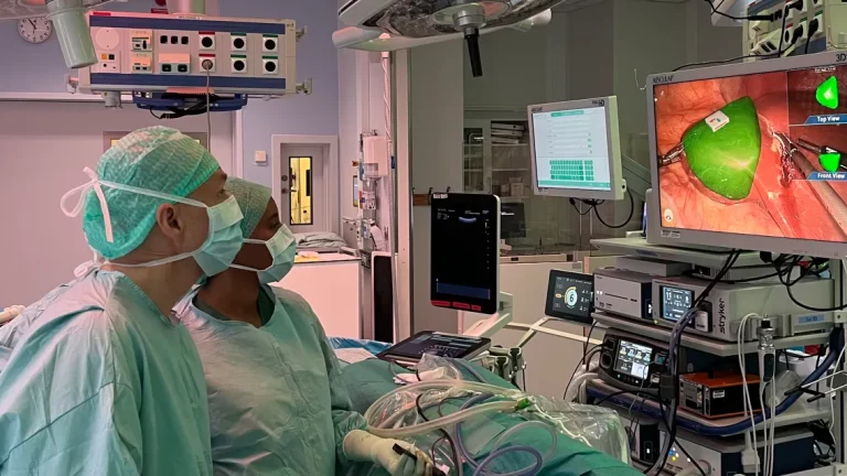 HealthTech Milestone: Sweden's Navari Surgical Uses Its AR Surgical Navigation on a Human Patient for the First Time